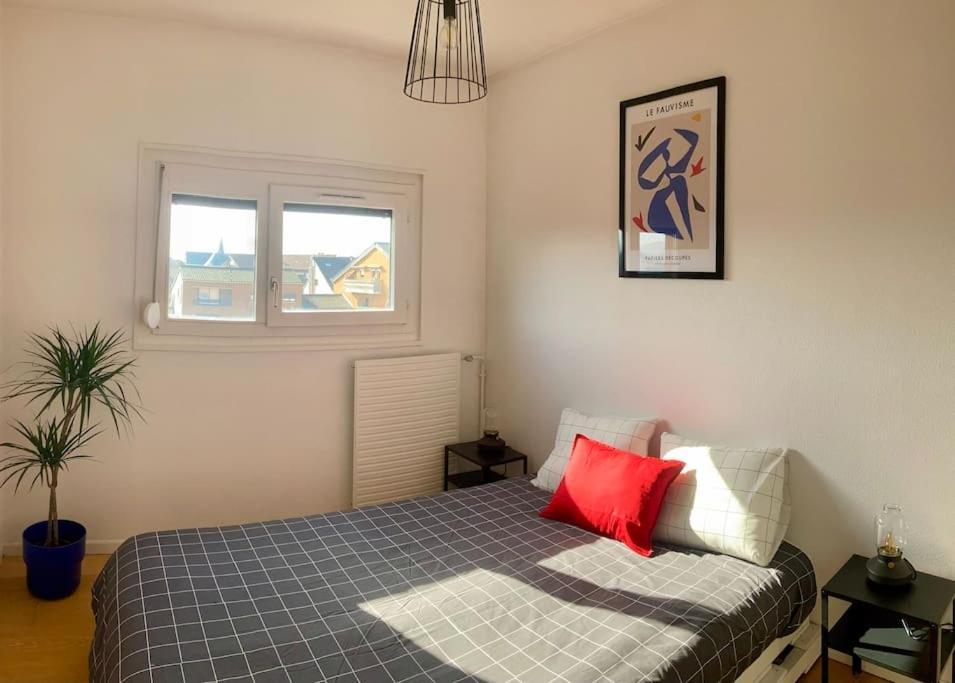 Charmant Appartement Pop - Arty Thonon-les-Bains Kültér fotó